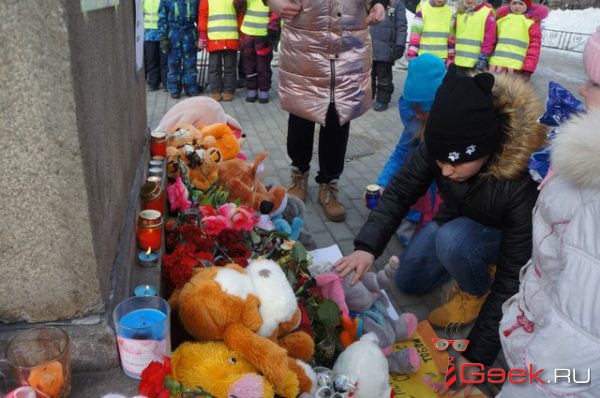 После трагедии в Кемерово Серовская городская прокуратура проверит торговые центры и места массового скопления людей