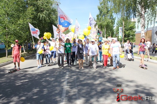 На Первомай в Серове устроят праздничное шествие и дадут концерт. Улицу Ленина перекроют