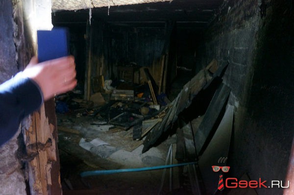 “Всем подъездом звали, но он не смог выйти…” При пожаре в подвале дома на Белореченской погиб сорокалетний серовчанин