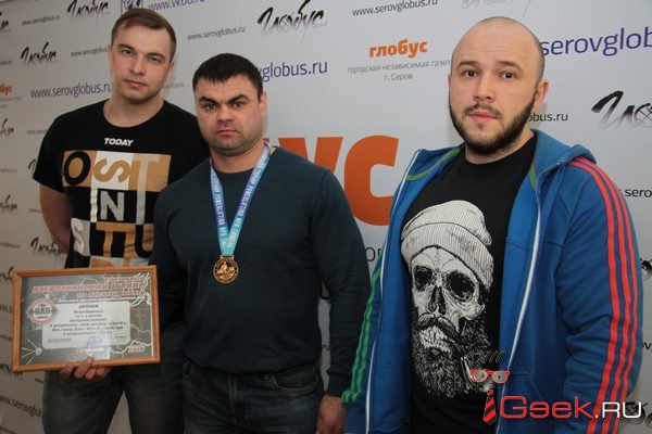 Серовчане успешно выступили на всероссийском турнире по пауэрлифтингу