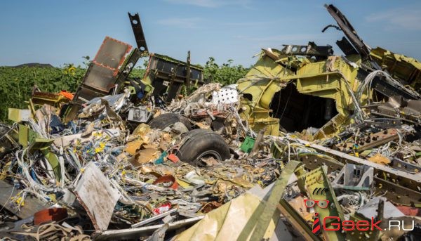«Российские лидеры — это те, кто виновен в разрушении нашего мира»: родственники погибших в катастрофе MH17 обратились с письмом к россиянам