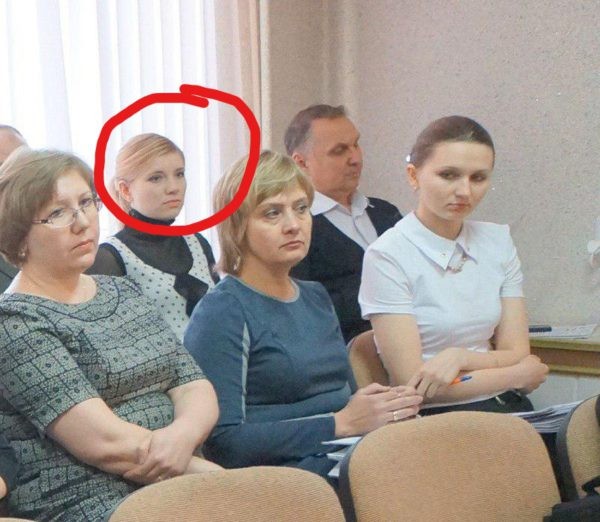 Чиновница из Карпинска попала в ТОП новостей. Теперь о ней знают (и высказываются) все